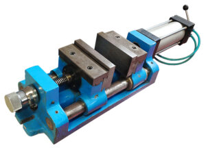 DRILL PRESS VICE: 160MM AIR OPERATED