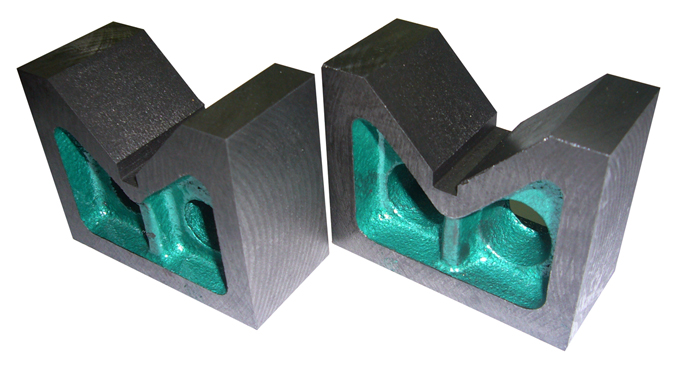 V BLOCK: 103 x 68 x 45MM MACH FINISH 4" PER PR